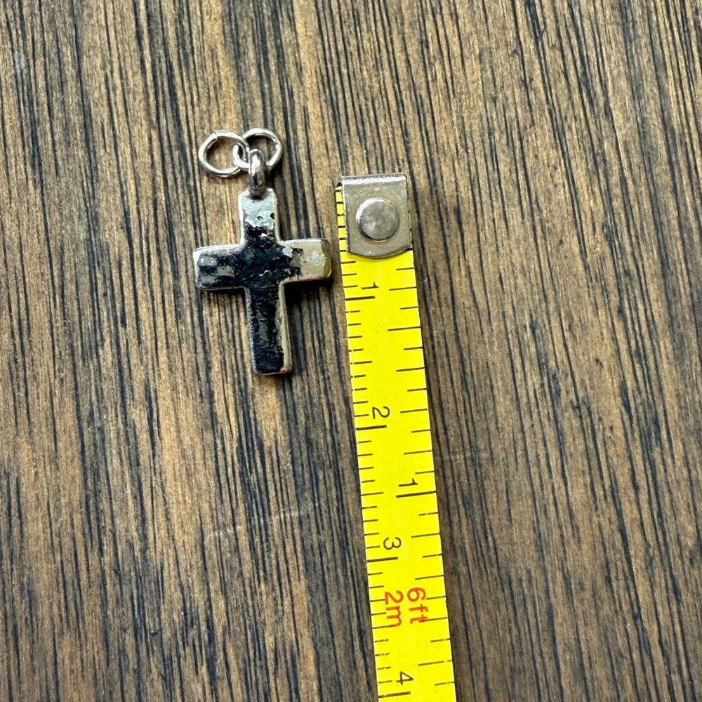 Vintage Cross Charm Pendant Unisex Silver Good Religious Faith Small Metal